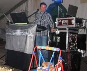 003-DJ-Steffen.JPG