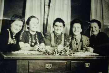 019-Handarbeitstreffen-1940.jpg