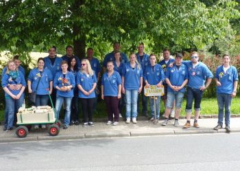 2013-Kirmesjugend-Eiersammlung.JPG