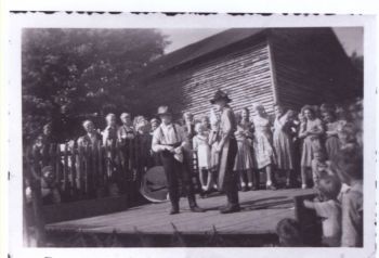 Feier in Hanwerth.jpg