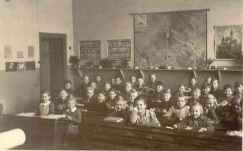 004-Unterstufe-um-1952.jpg
