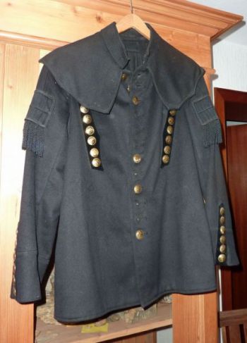000-Praesentationsuniform-Bergleute-Braunkohlengrube-Hoehn-Oellingen.jpg