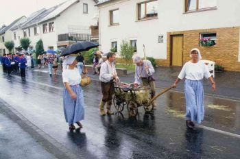 012-Festzug.jpg