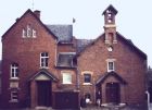 100-b-Schule-um-1990.jpg