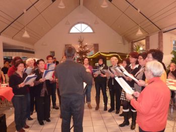 2013-Weihnachtsmarkt-Seniorenfeier_014.JPG