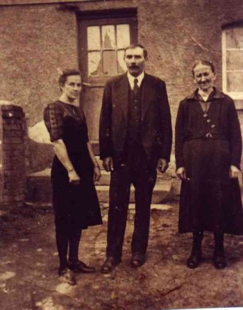 011-Familie-Heinrich-Bender-1927.jpg