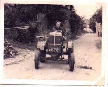 1955-Walter-Schmidt-Hoehe-Borngasse.jpg