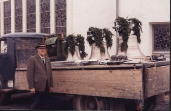 1969-Kirchenglocken.jpg