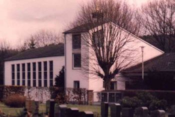 034-Kirche-im-Jahr-2000.jpg