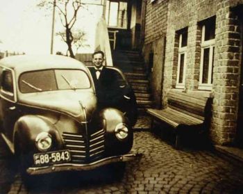 032-Helmut-Mueller-1951.jpg