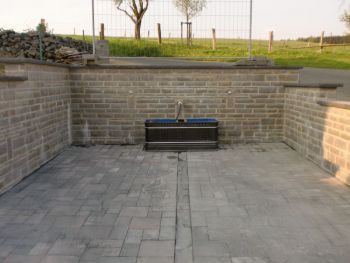2011-Dorfbrunnen-Hanwerth.jpg