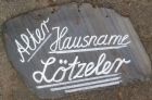 Hausnamensschild-Loetzeler-Bergmann-Kai.jpg