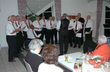 023-60Jahre-Frauenchor-Beitrag-Maennerchor.jpg