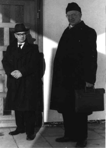 051-Kuester-Alfred-Thiel-Dekan-Fischer-1971.jpg