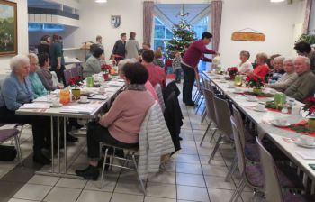 2018-12-Senioren-Weihnacht (3).jpg