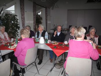 008-2011-Weihnachten-SeniorenAKTIV.JPG