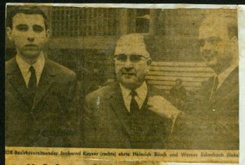 009-Zeitung-1.jpg