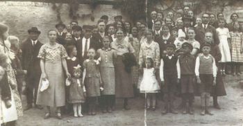 1930 Kirmes-Mudenbach-TrappsHaus.jpg