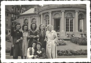 1965-Frauenchor-on-Tour.jpg