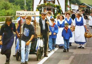 057-Festzug.JPG
