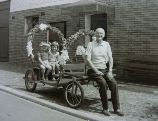 061-Feuerwehrfest-mit-Martina_Jung-Wilhelm Haberkam1975.JPG