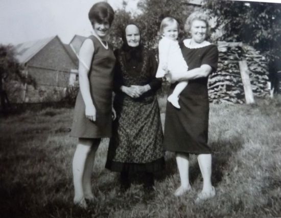 051-Vier-Generationen.jpg
