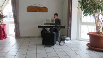2017-Seniorenfeier-Organist Carlo Hummer.JPG