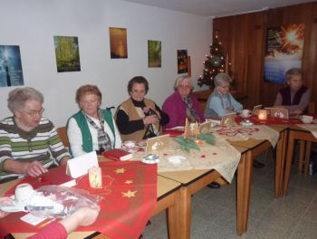 003-Weihnachten-2014-Frauenhilfe.jpg