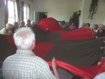 005-Tuchspiele.JPG