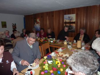 005-2010-Osterfruehstueck.JPG