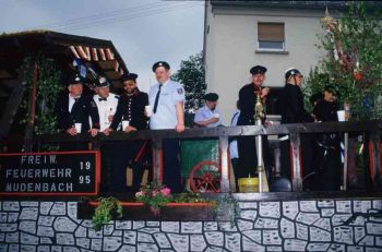 011-beim-Festzug-1995.jpg
